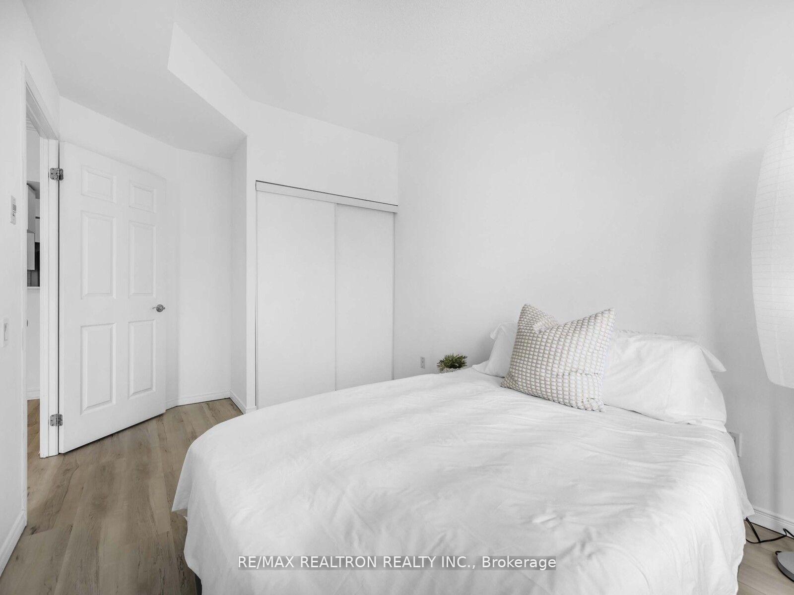 1 Bedroom Condo at 115 Richmond, Toronto For sale