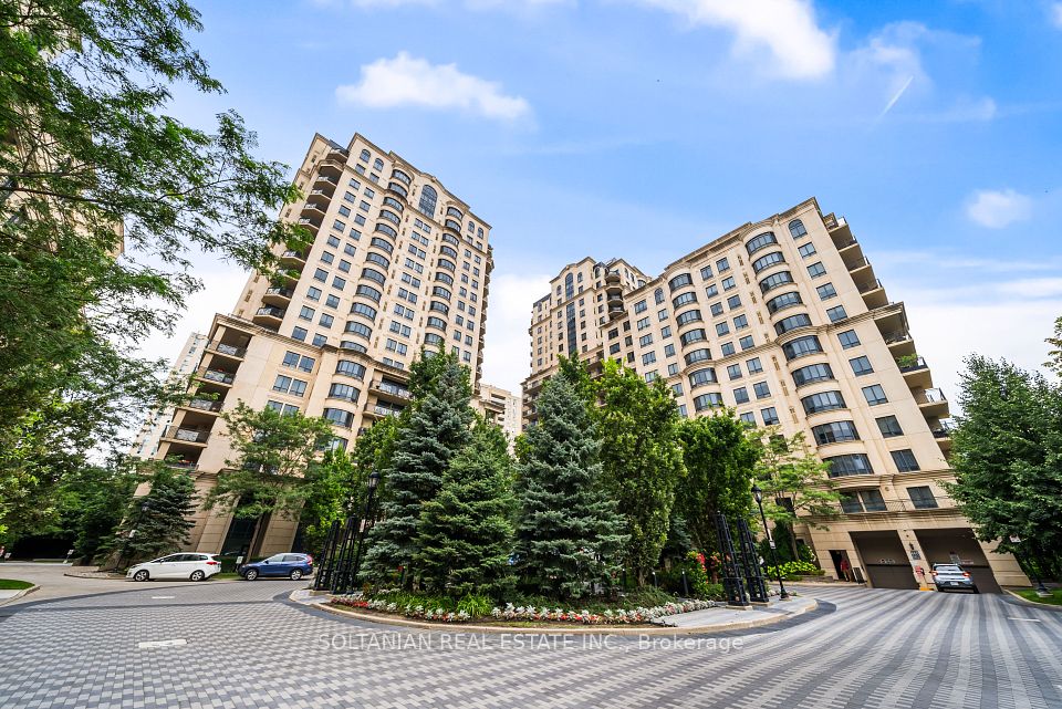 660 Sheppard