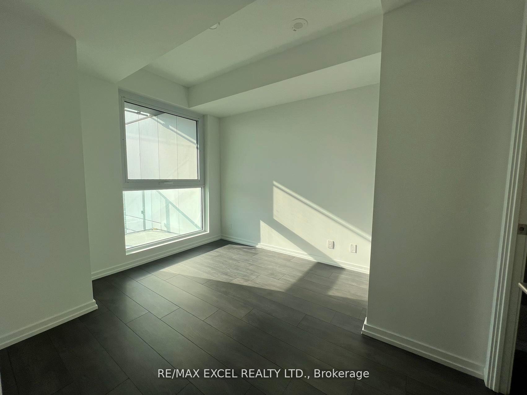 2 Bedrooms Condo at 7890 Jane, Vaughan For sale