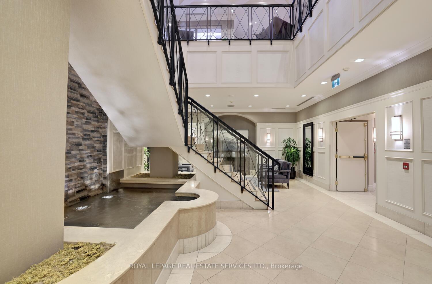2 Bedrooms Condo at 5233 Dundas,  Toronto For sale