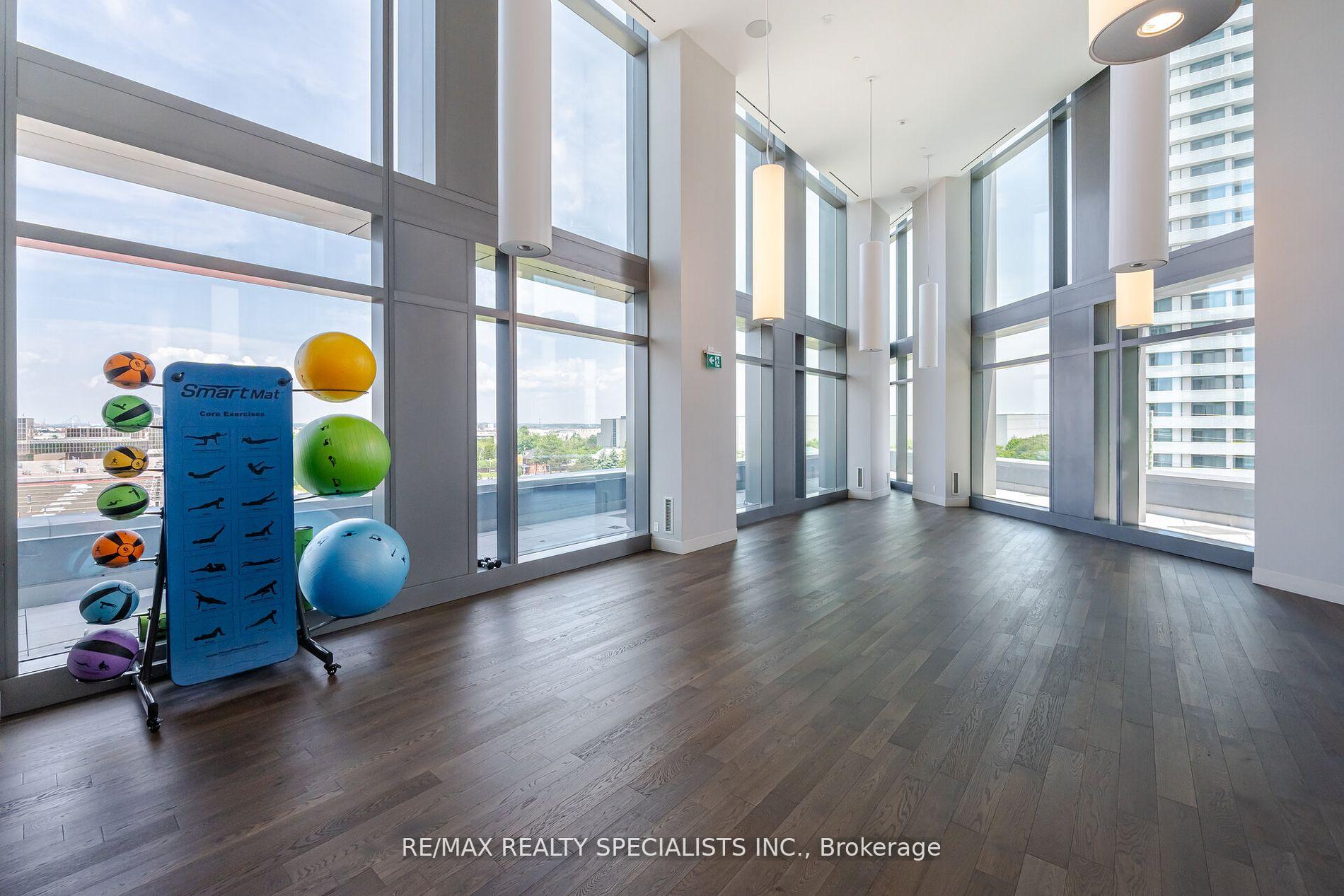 2 Bedrooms Condo at 7890 Jane,  Vaughan For sale