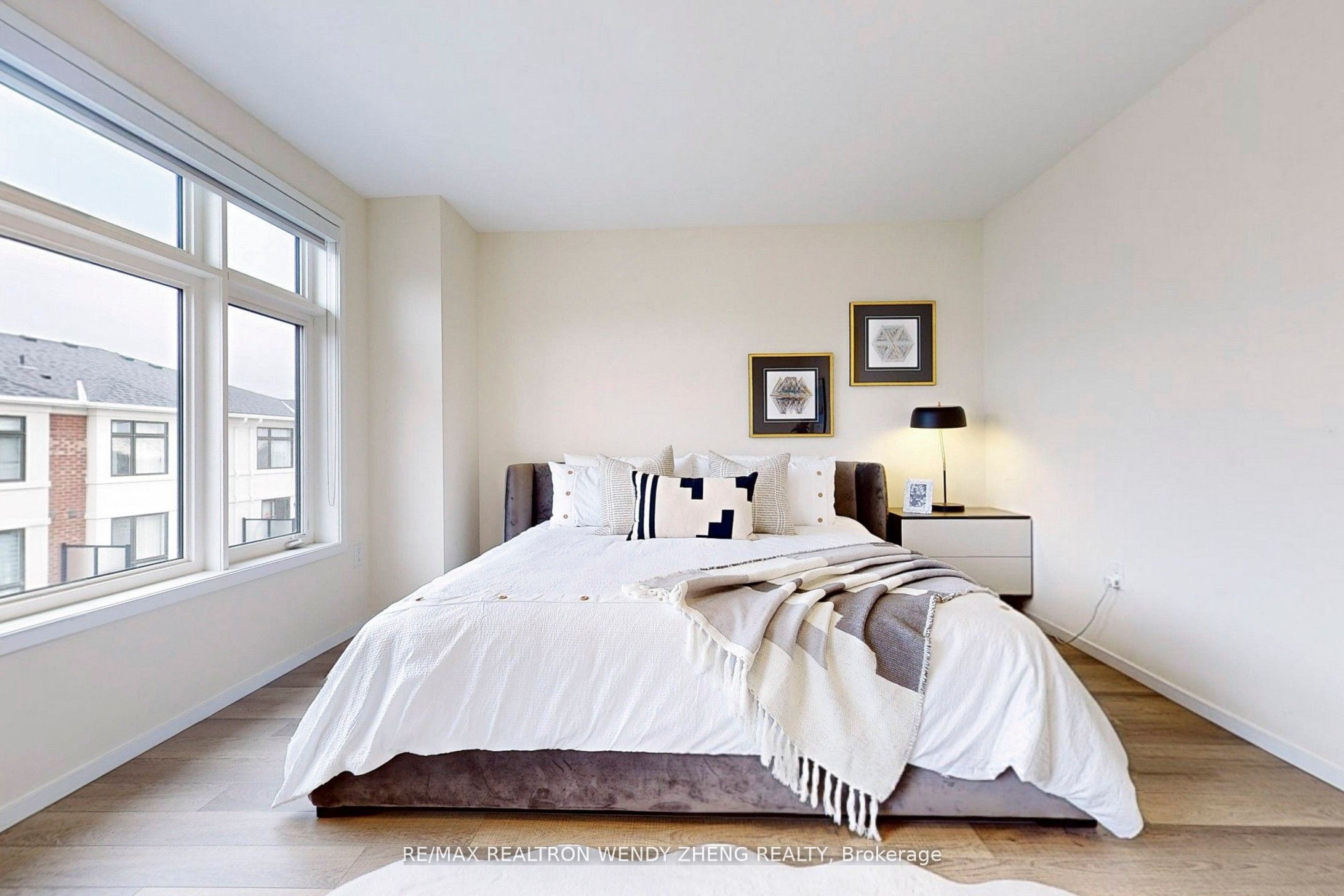 44 James Noble Lane, Richmond Hill, ON L4C 5S7