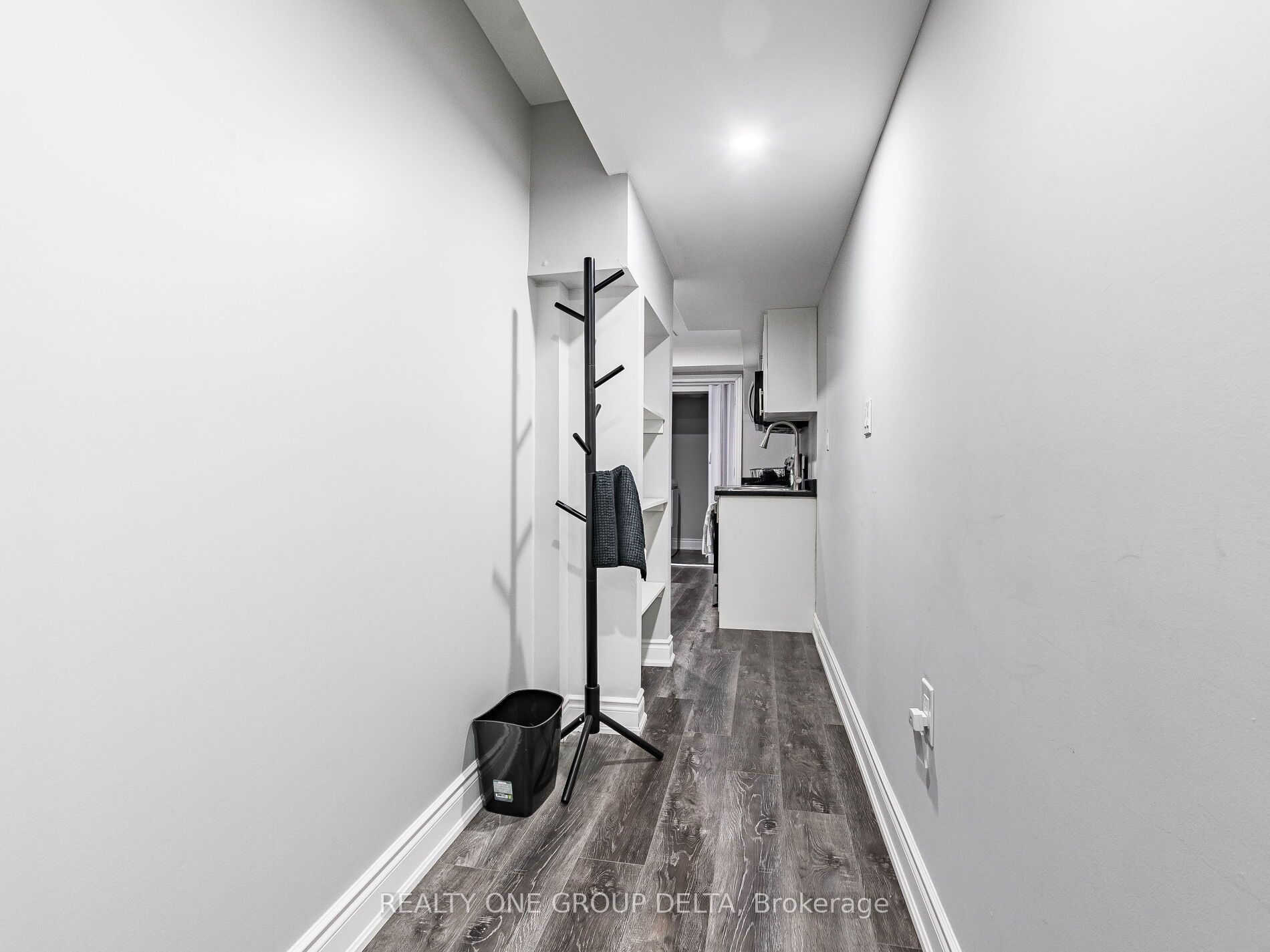 6 Quinton Ridge, #.