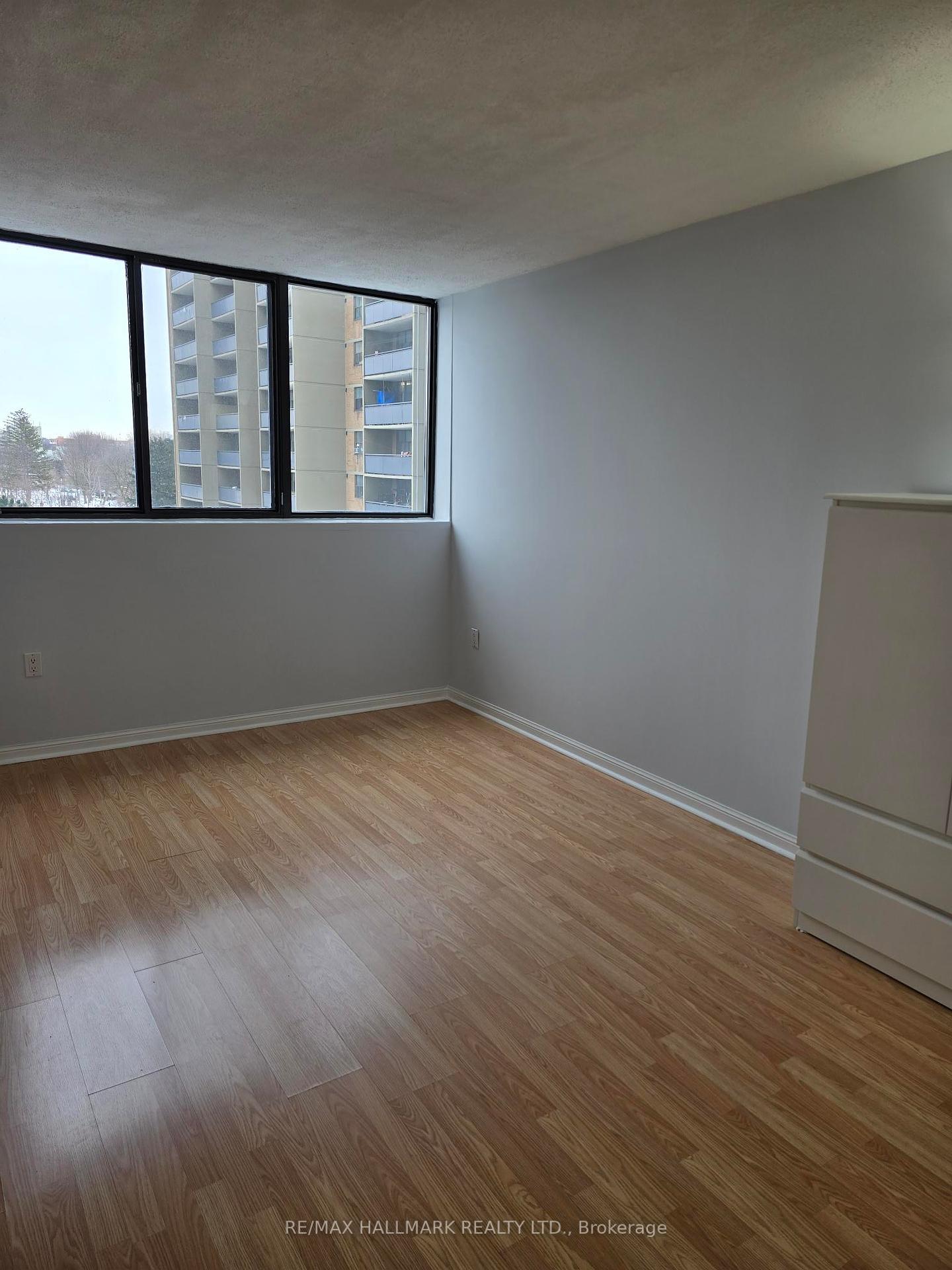 1 Bedroom Condo at 757 Victoria Park, Toronto For sale