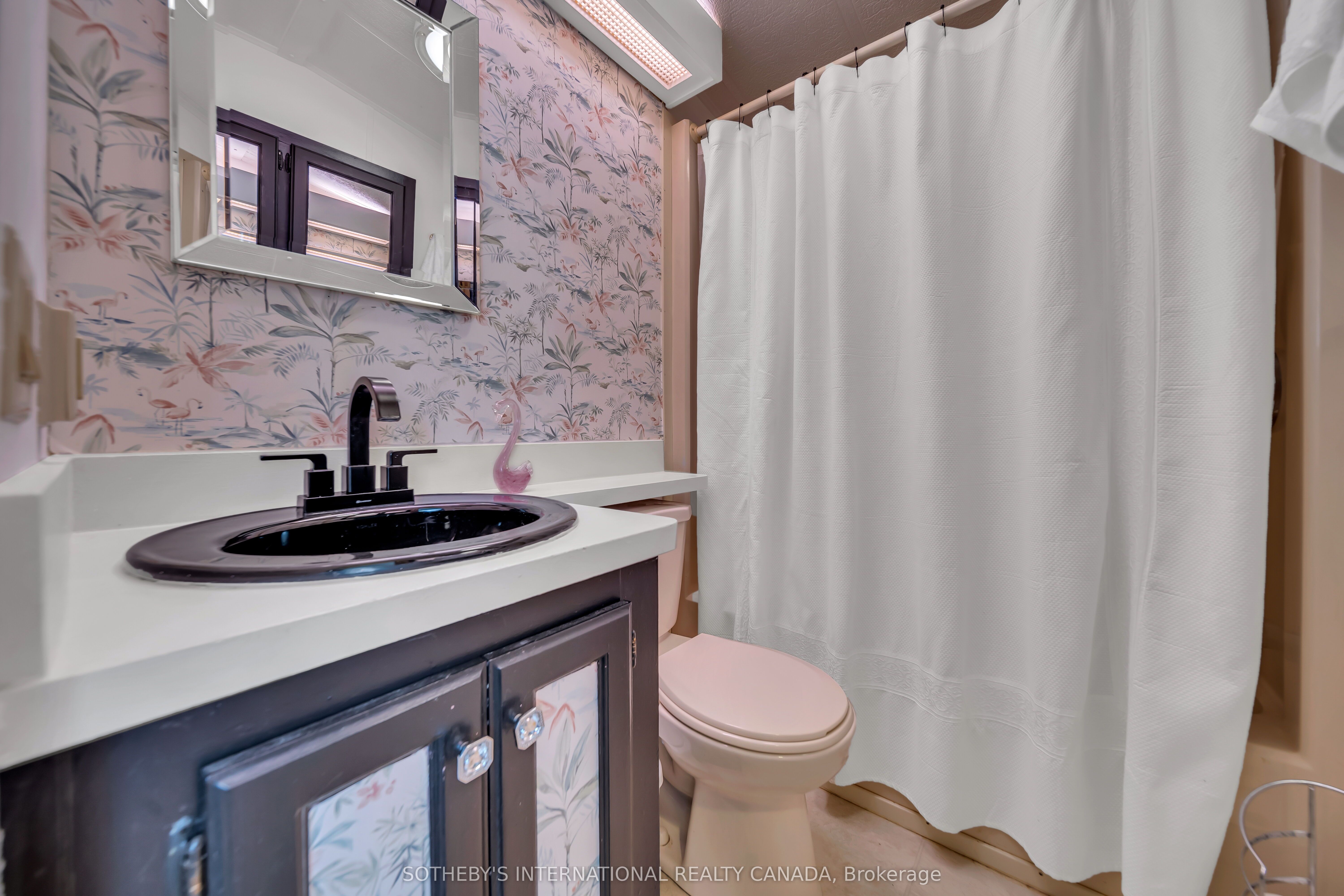 580 Beaver Creek Road, #9