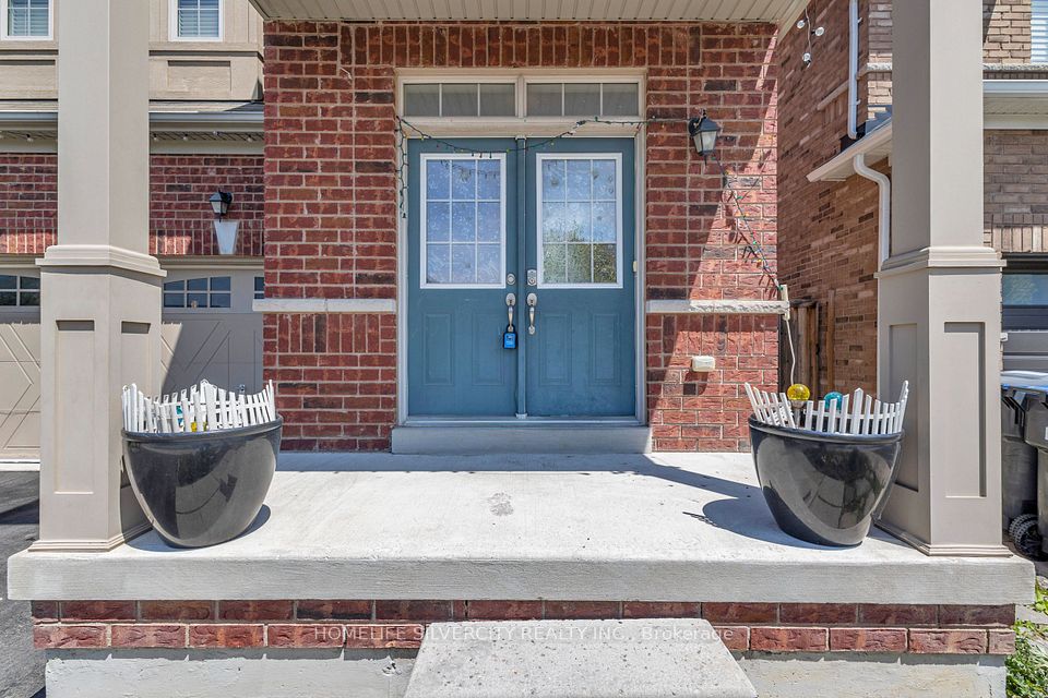 Investment Listing Photo