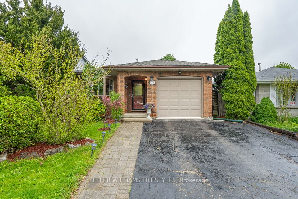 1038 SHERBOURNE