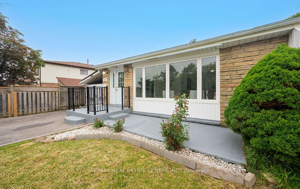 18 Dearbourne