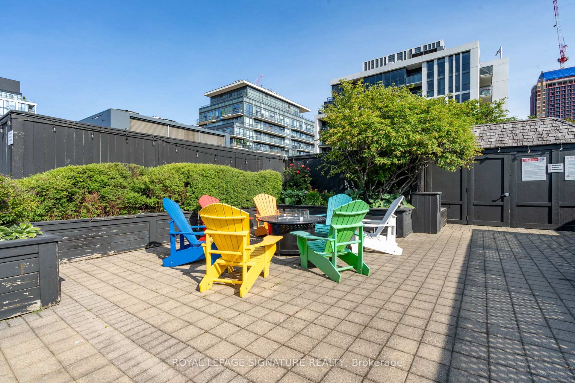 2 Bedrooms Condo at 323 Richmond, Toronto For sale