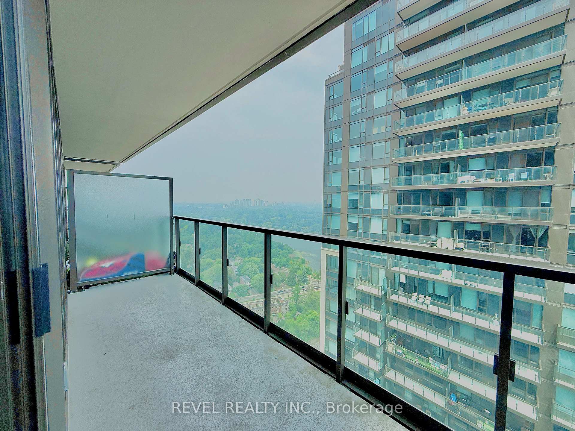 3 Bedrooms Condo at 1928 Lake Shore, Toronto For sale