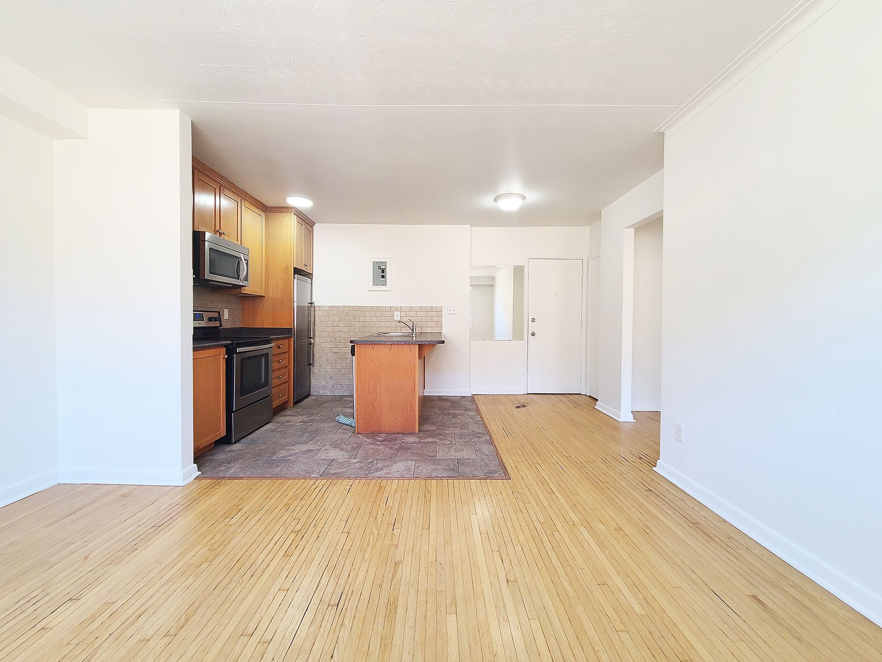 500 Gilbert Avenue 308