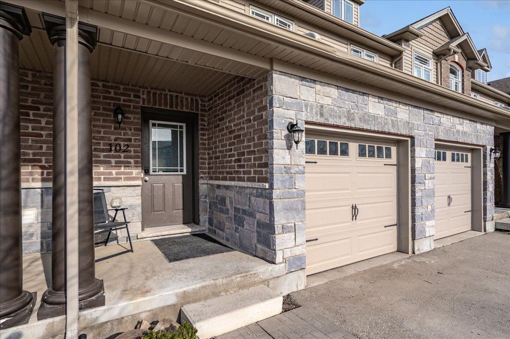 102 Westminster Crescent 102W
