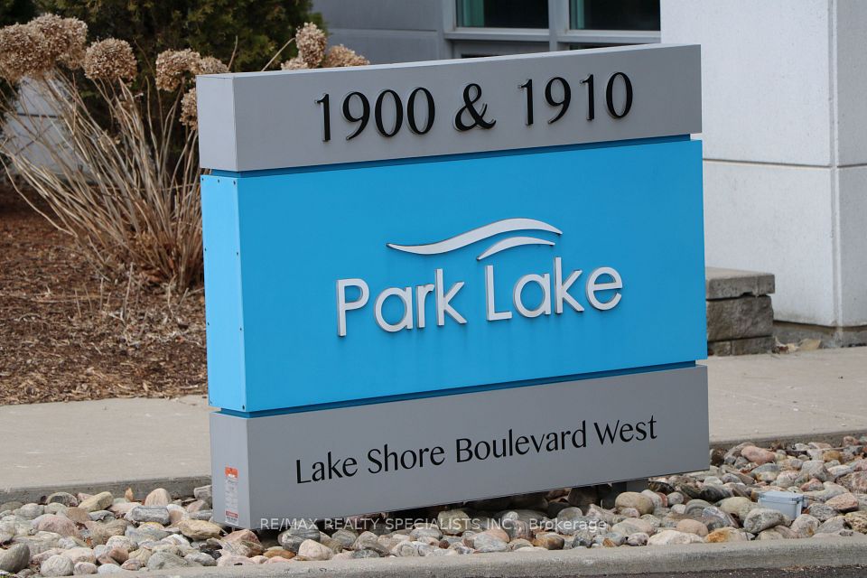 1910 Lake Shore Boulevard