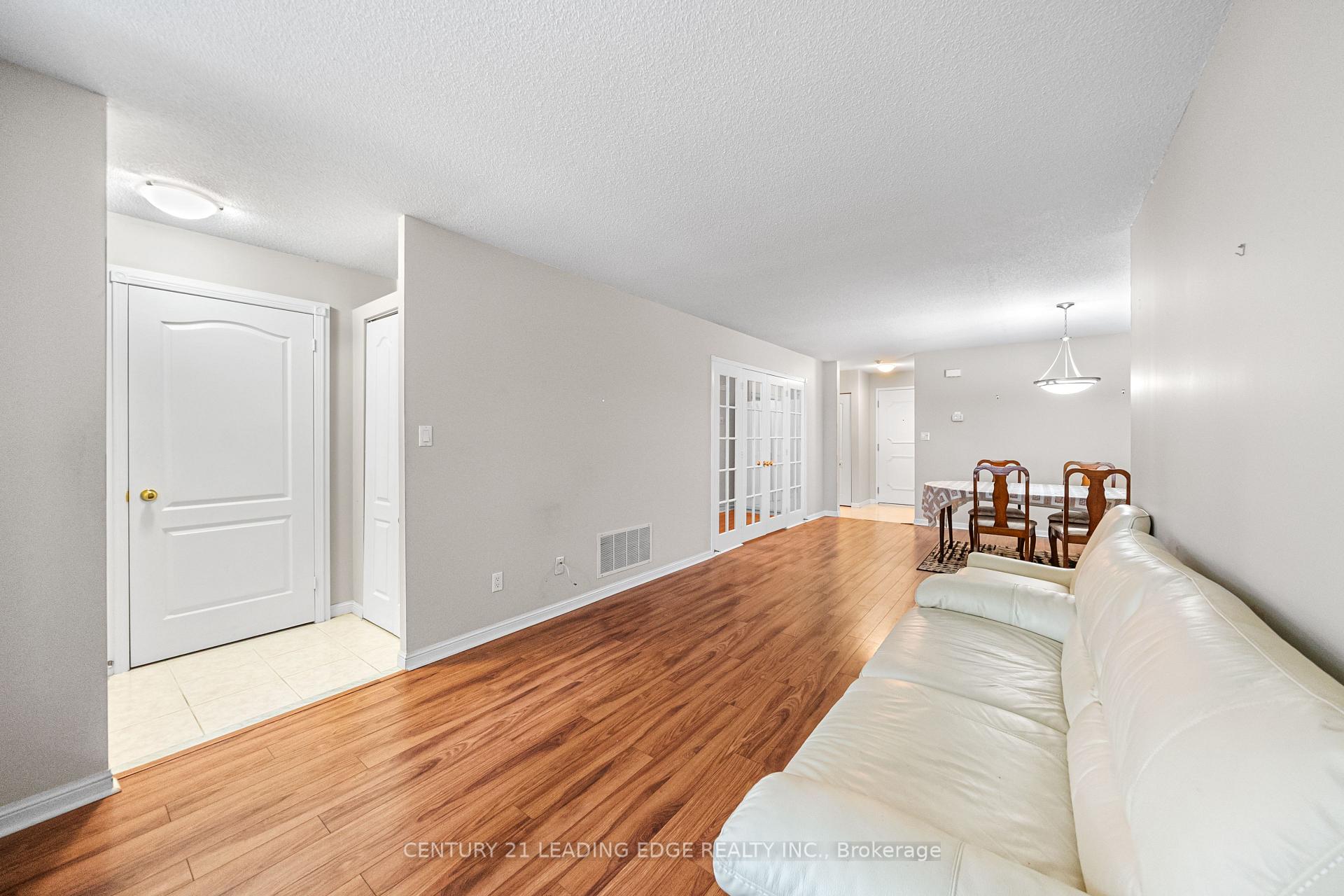 2 Bedrooms Condo at 101 Grandview, Toronto For sale