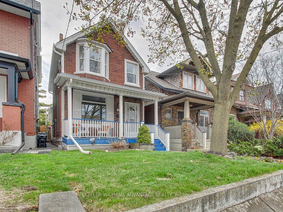 119 Chester Avenue, Toronto, ON M4K 2Z8