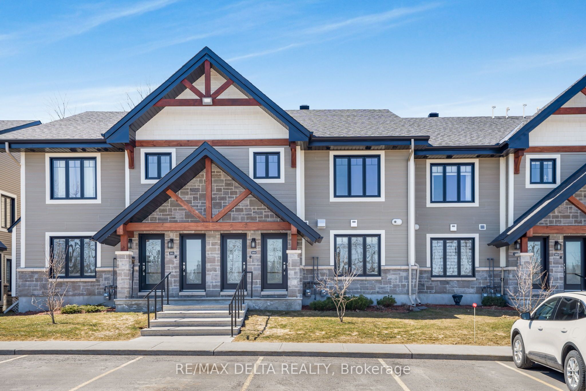 #282 - 306 Masters Lane, Clarence-Rockland, ON K4K 0L3