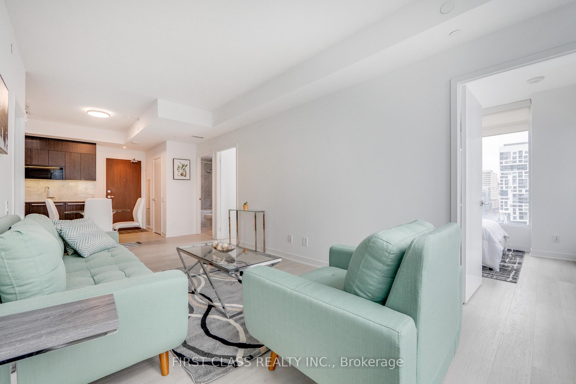 3 Bedrooms Condo at 80 Queens Wharf, Toronto For sale