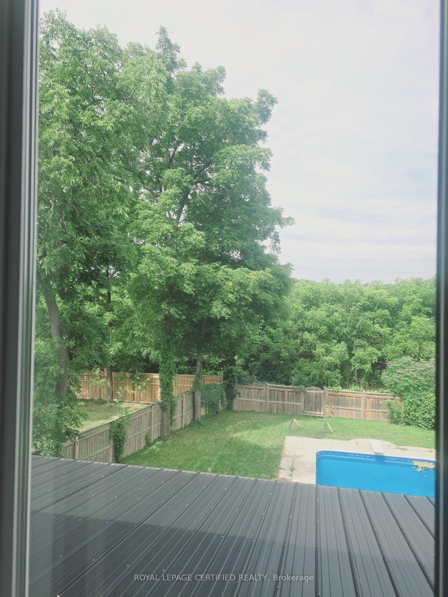 130 Kingsview Drive