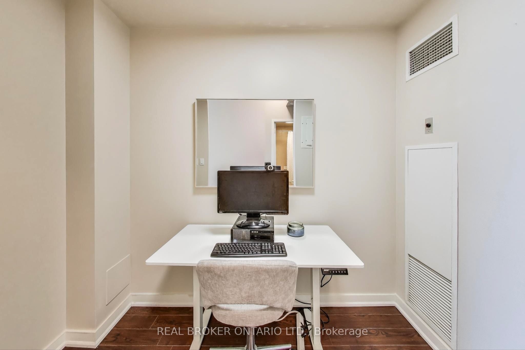 397 Front Street W, #210