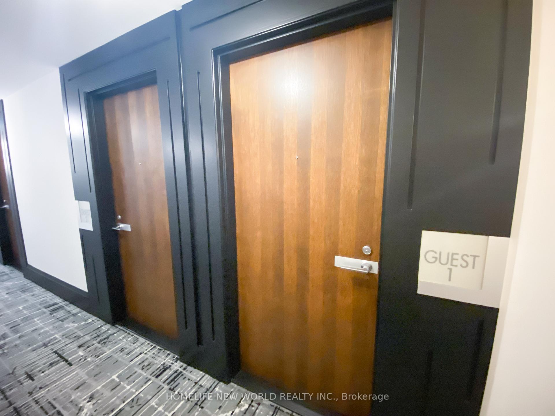 1 Bedroom Condo at 111 Elizabeth, Toronto For sale