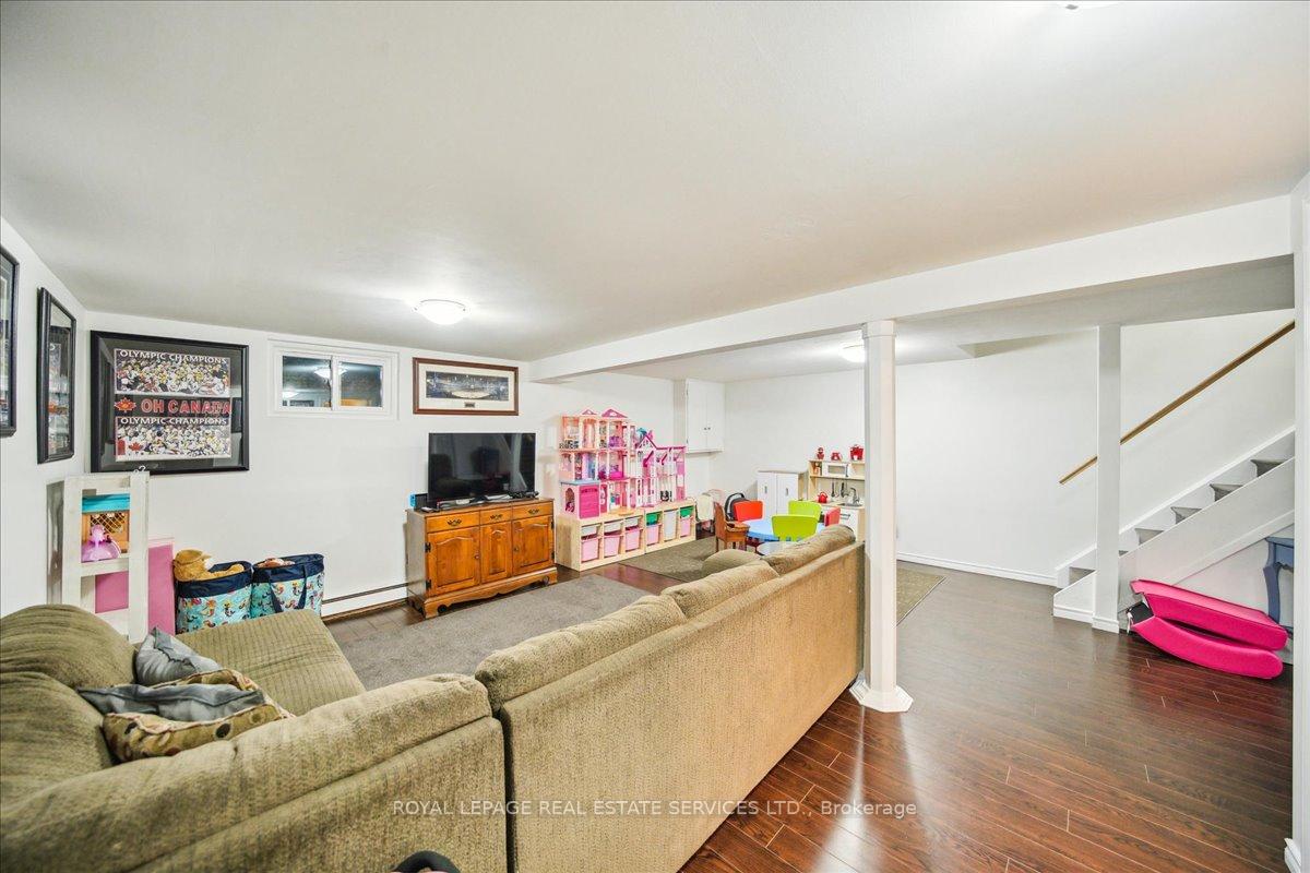 4 Bedrooms Condo at 1450 Sixth, Oakville For sale