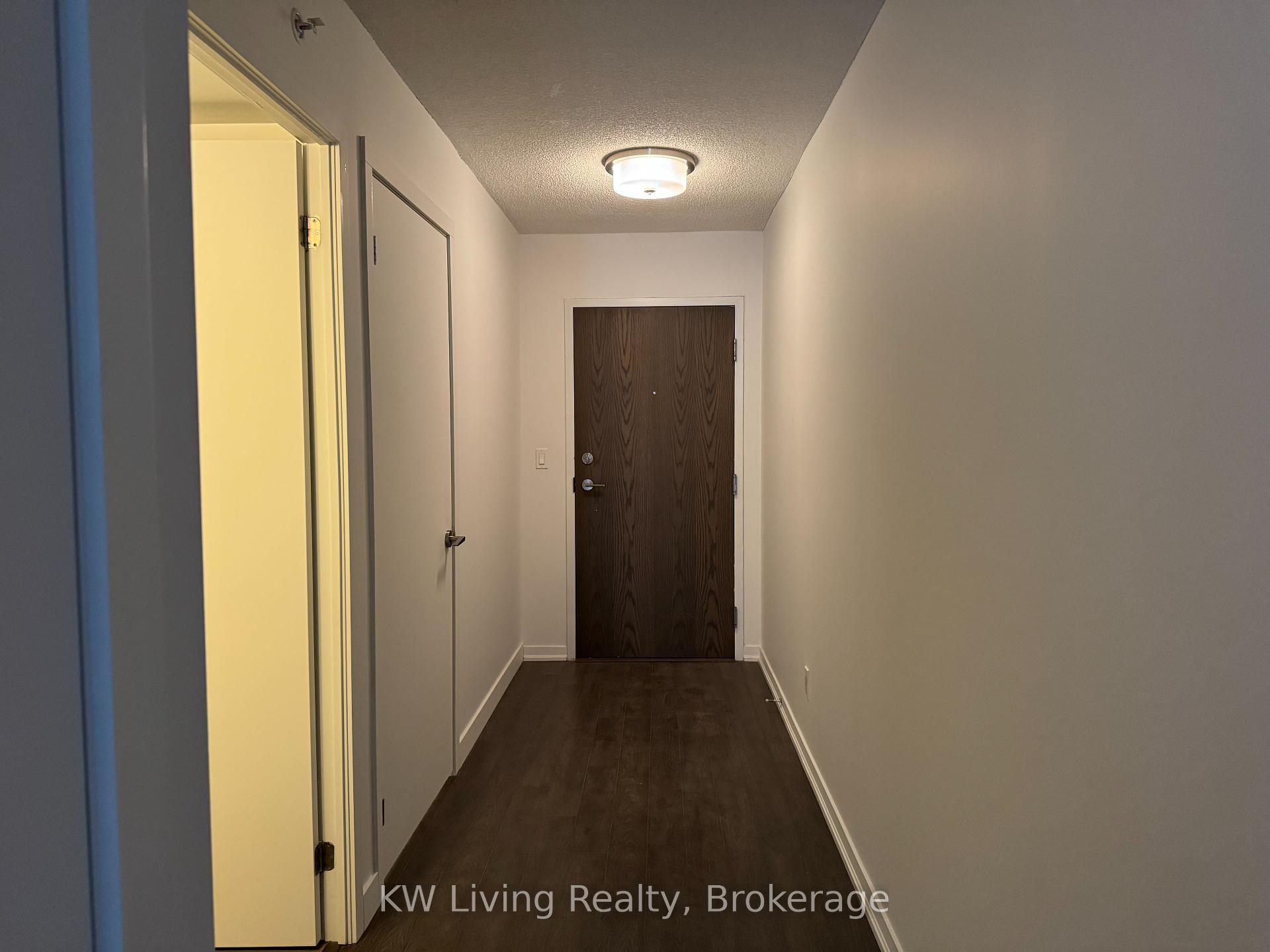 2 Bedrooms Condo at 68 Abell, Toronto For sale