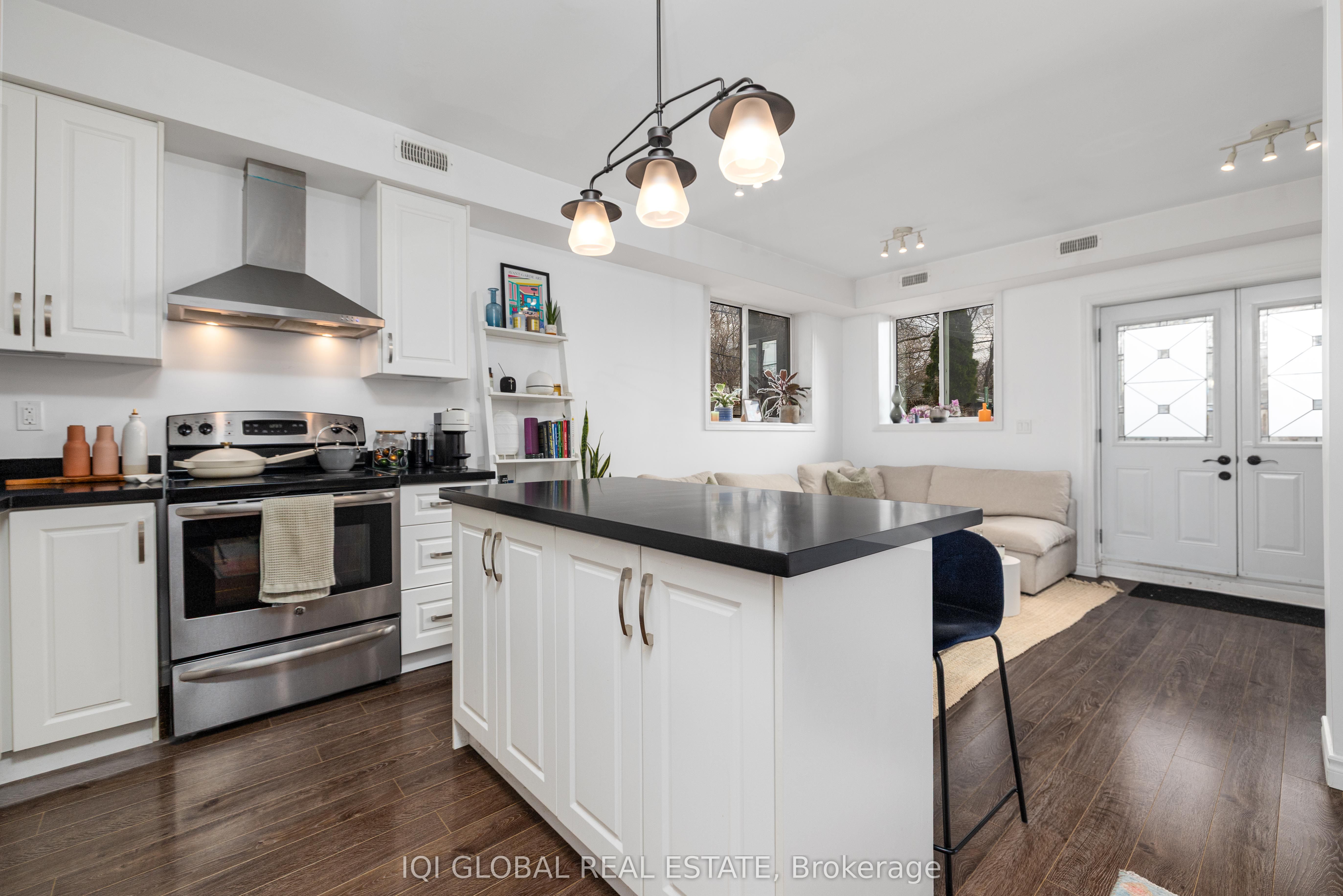 183 Grace Street, #Mainfl
