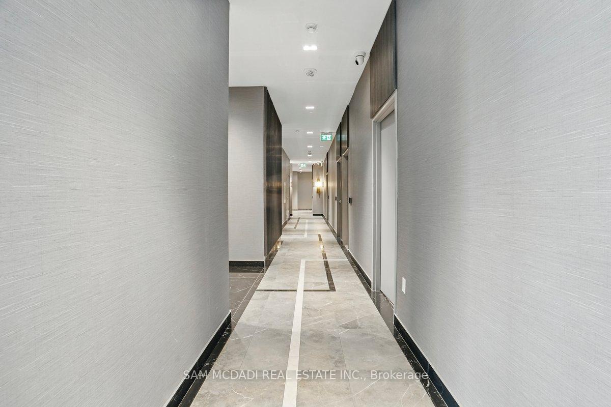 2 Bedrooms Condo at 3220 Sheppard, Toronto For sale