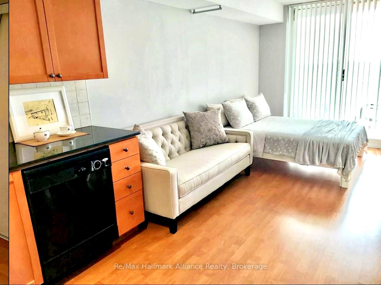 Condo at 1369 Bloor, Toronto For sale