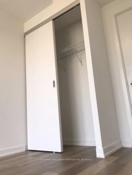 2 Bedrooms Condo at 50 Power, Toronto For sale