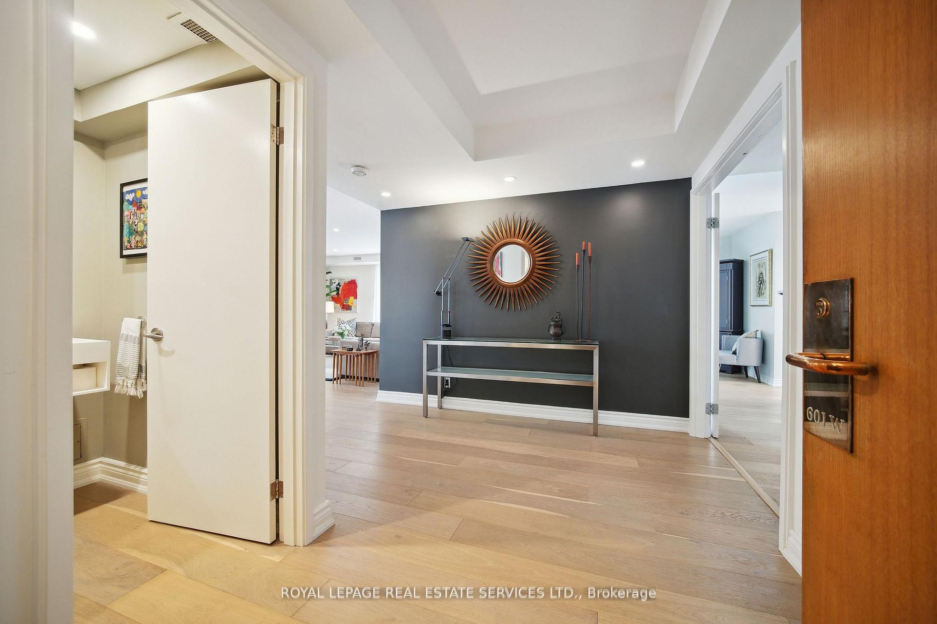 2 Bedrooms Condo at 480 Queens, Toronto For sale
