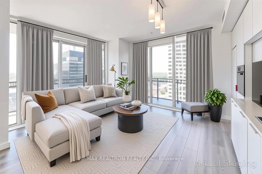 3 Bedrooms Condo at 8 Eglinton, Toronto For sale
