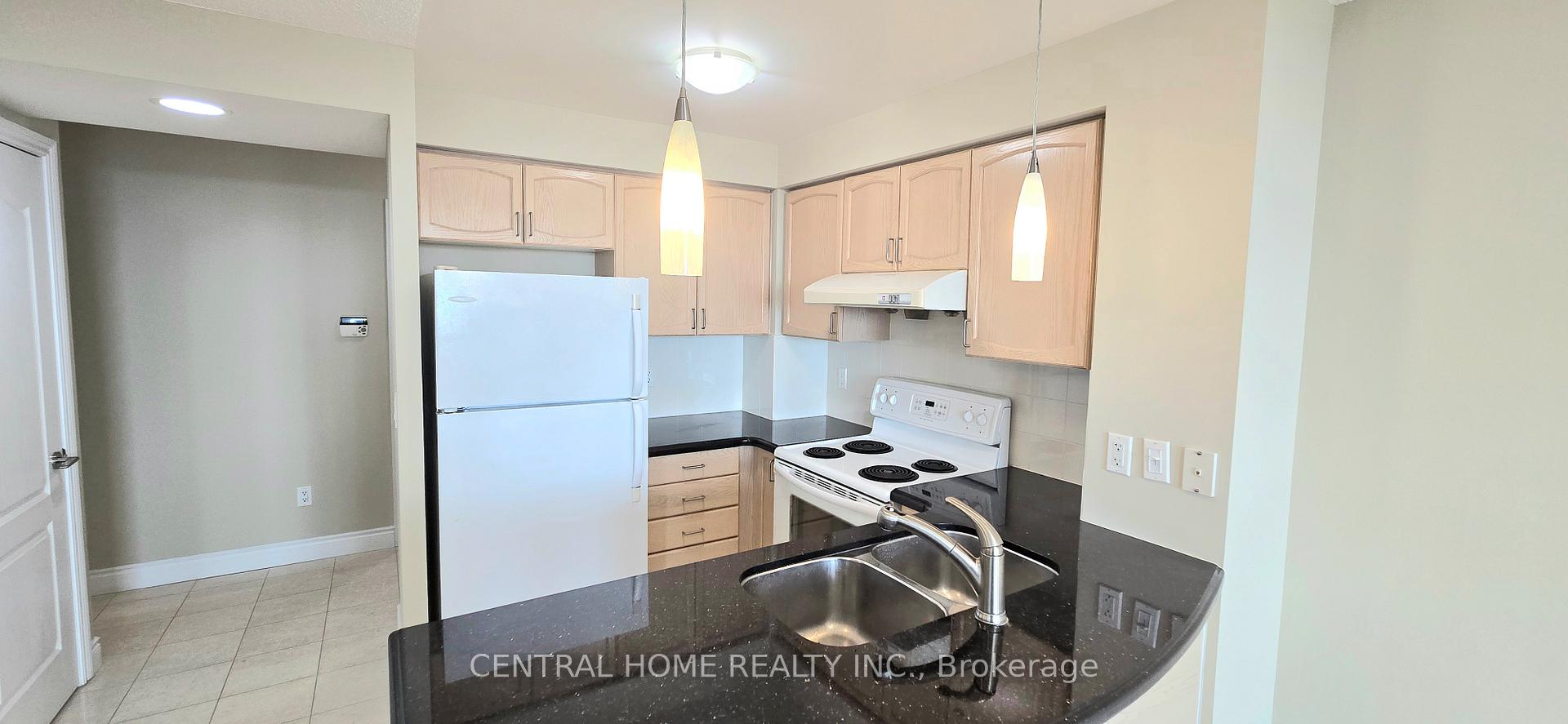 2 Bedrooms Condo at 50 Brian harrison,  Toronto For sale