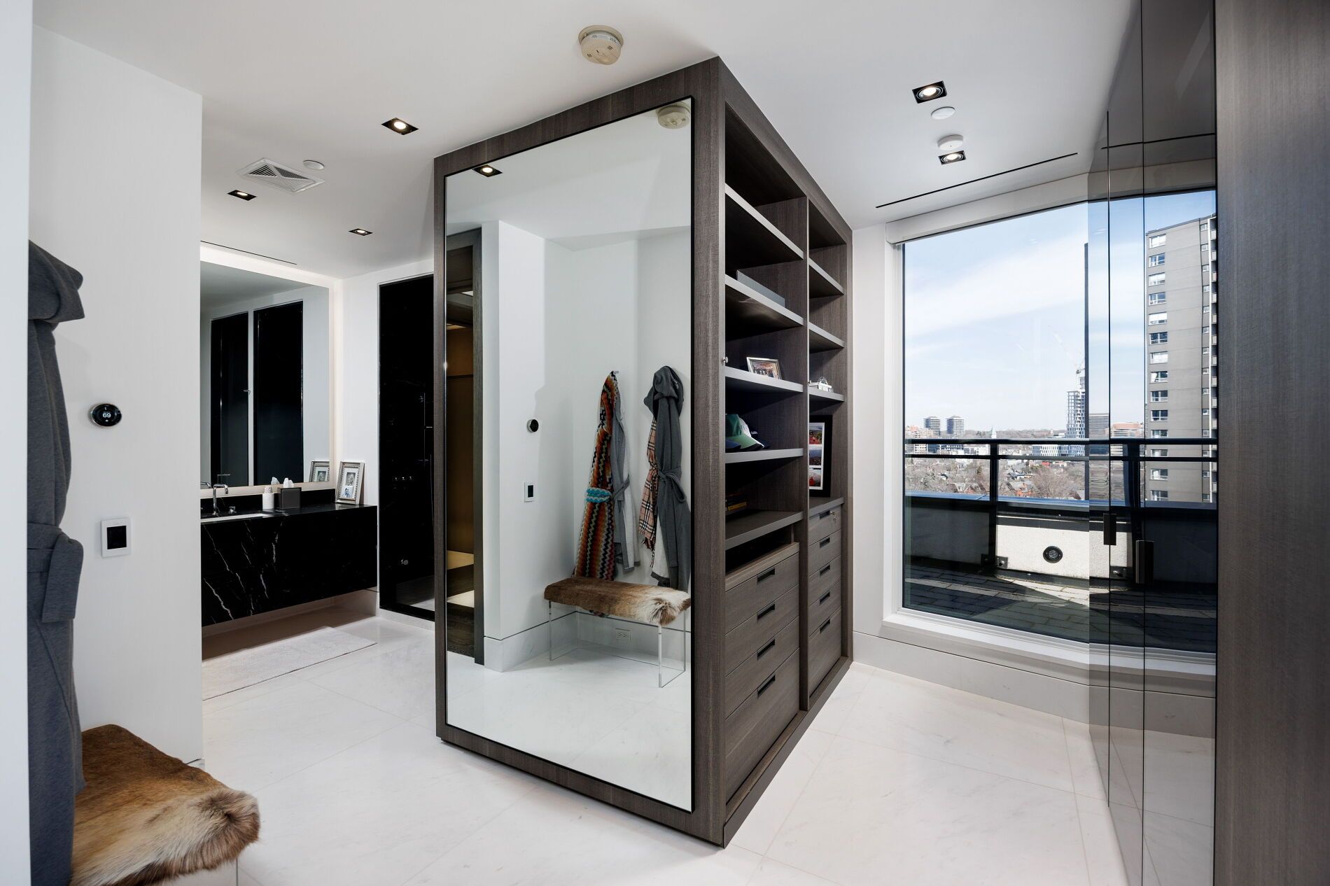 181 Davenport Road PH1201
