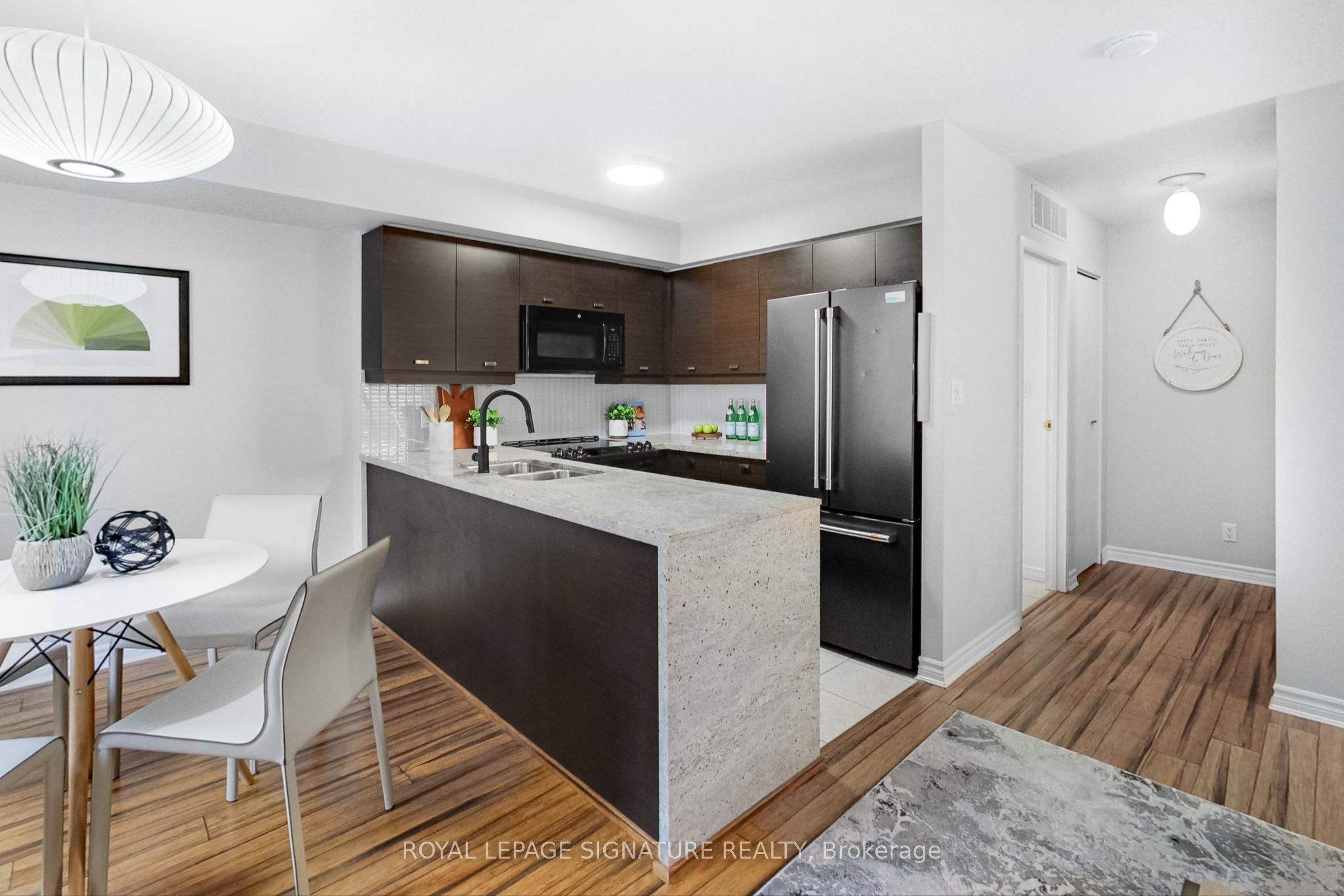 22 Western Battery Road, #115