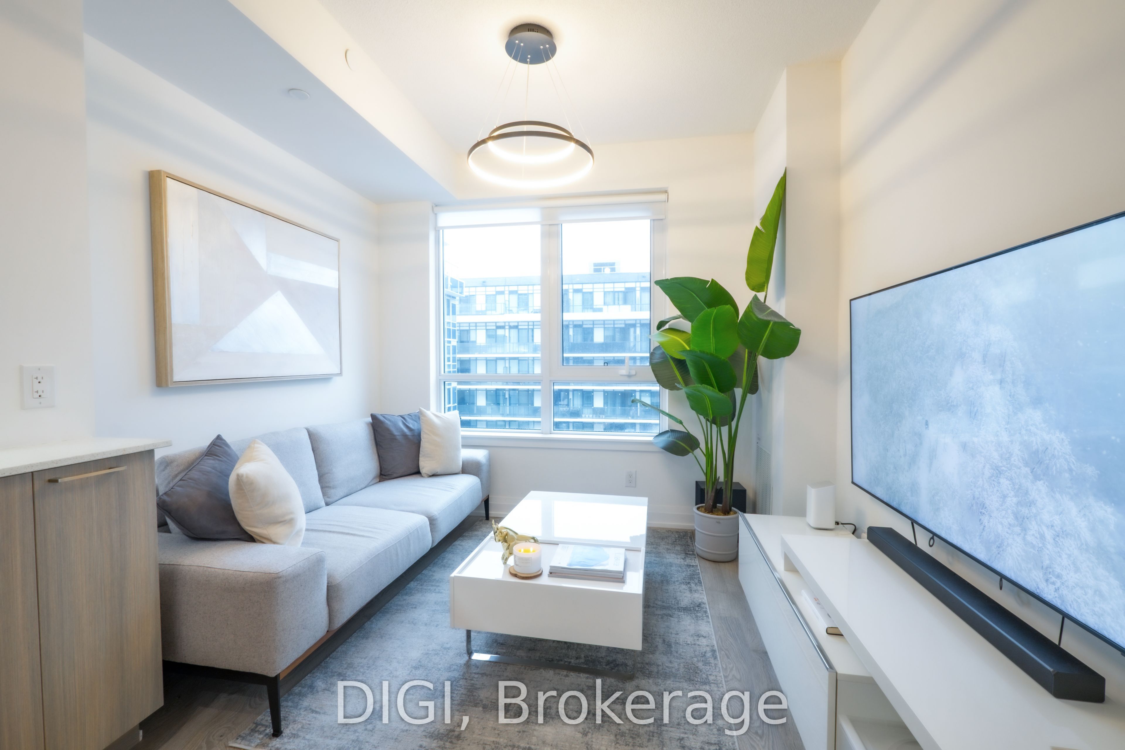 591 Sheppard Avenue E, #636