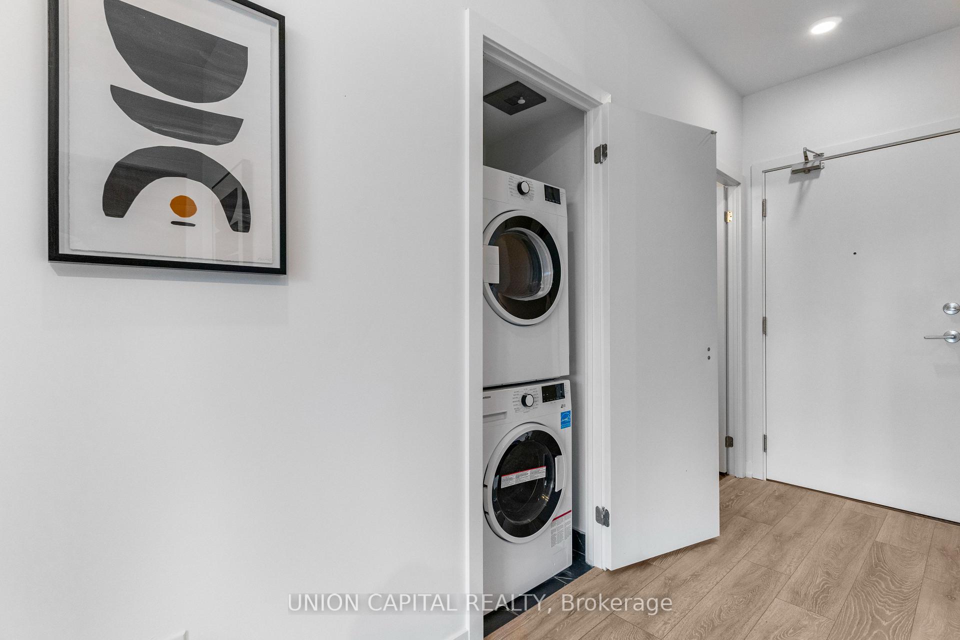 2 Bedrooms Condo at 1100 Sheppard, Toronto For sale