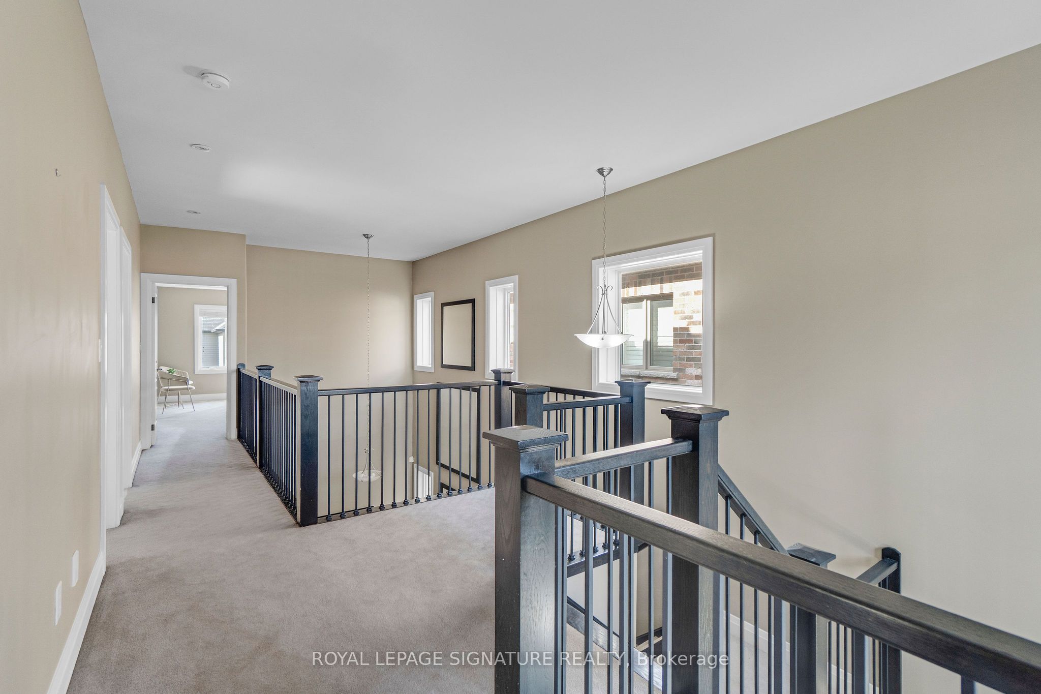 593 Pinery Trail