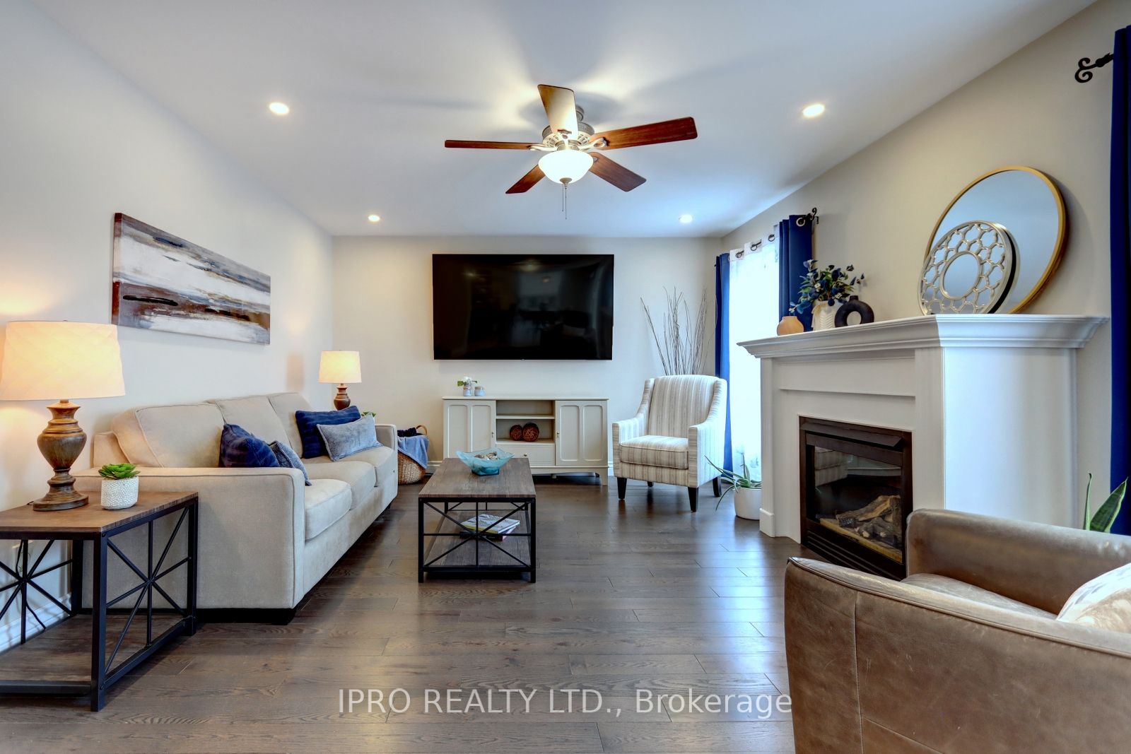 10 Berton Boulevard