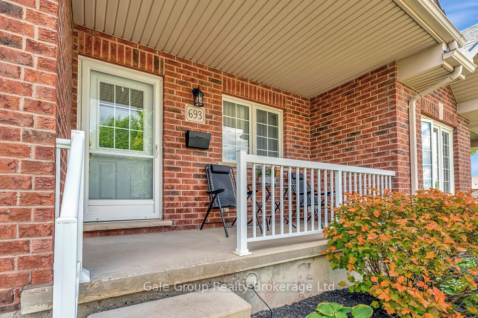 693 Southwood Way, Woodstock, ON N4V 1H5