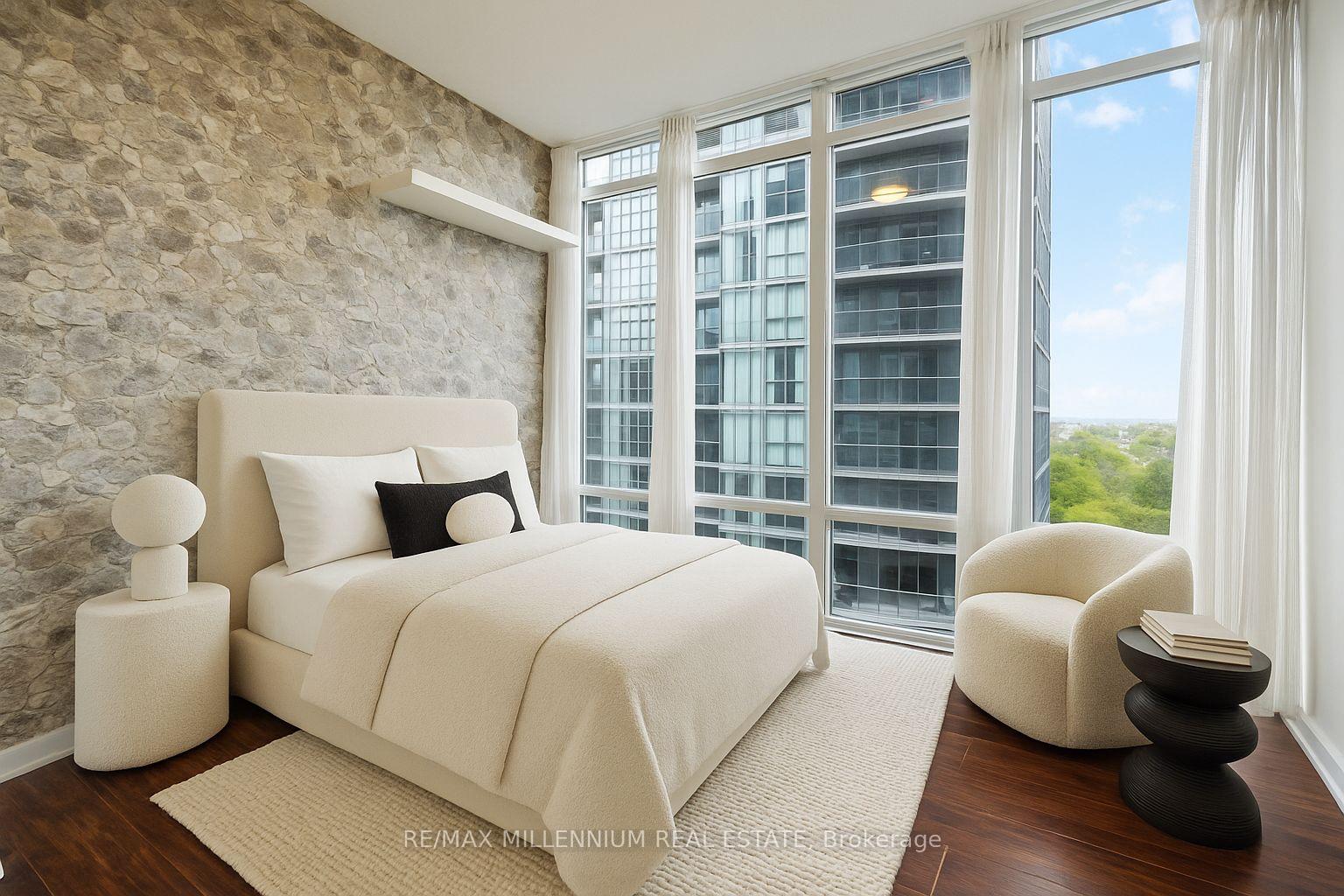 3 Bedrooms Condo at 90 Park Lawn, Toronto For sale