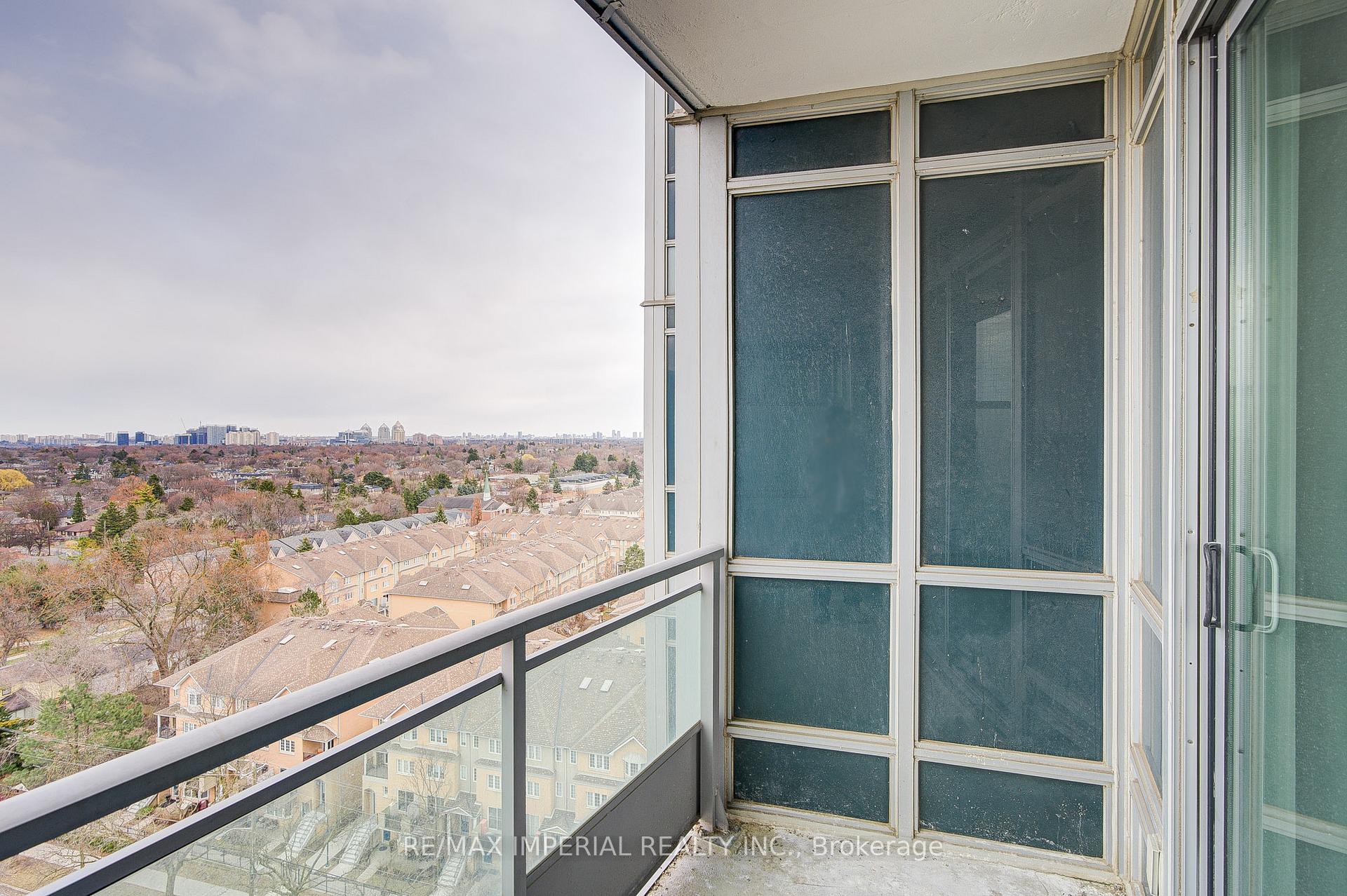 1 Bedroom Condo at 60 Byng, Toronto For sale