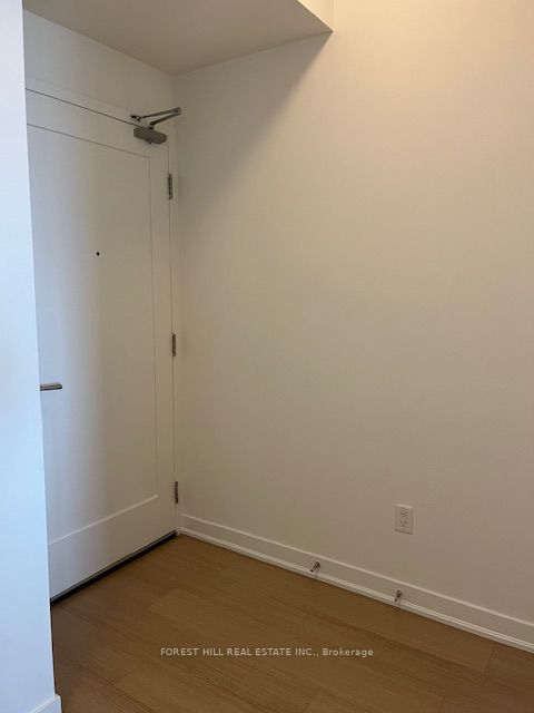 320 Tweedsmuir Avenue, #1202