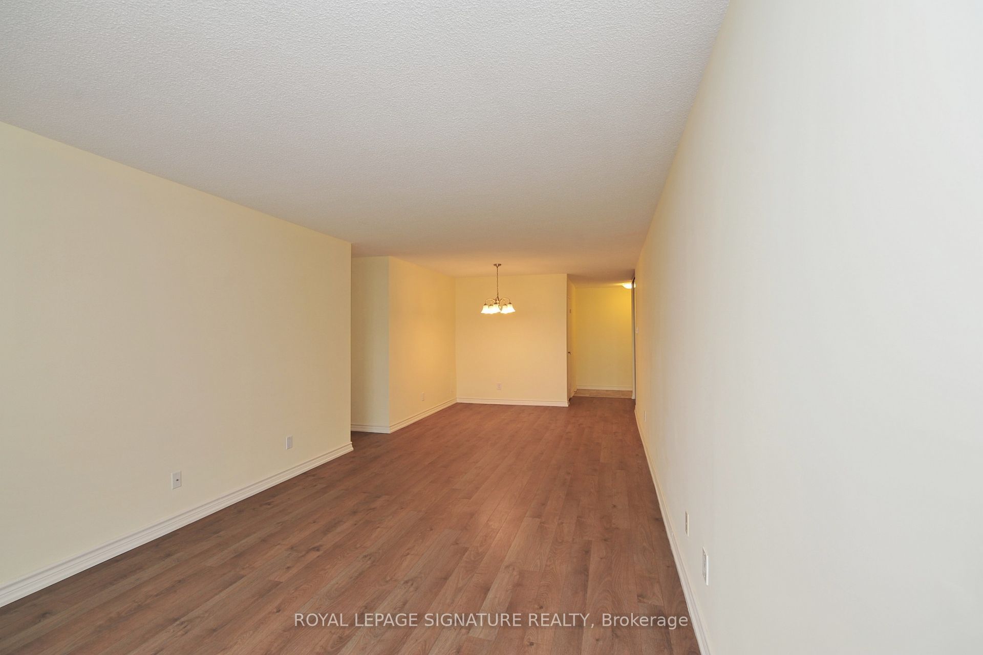 10 Tangreen Court, #702