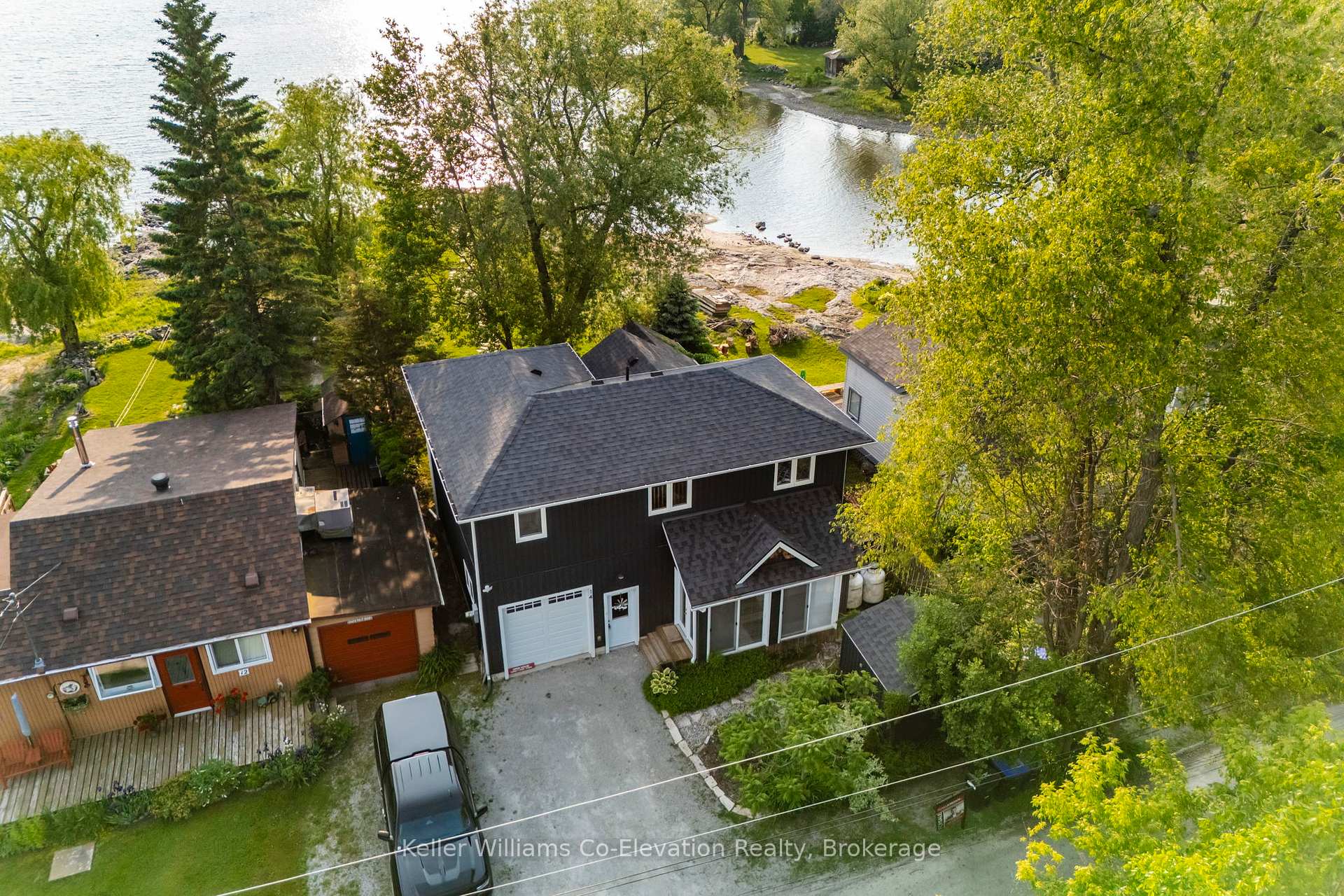 14 Long Point Road, Tay, ON P2A 0B2