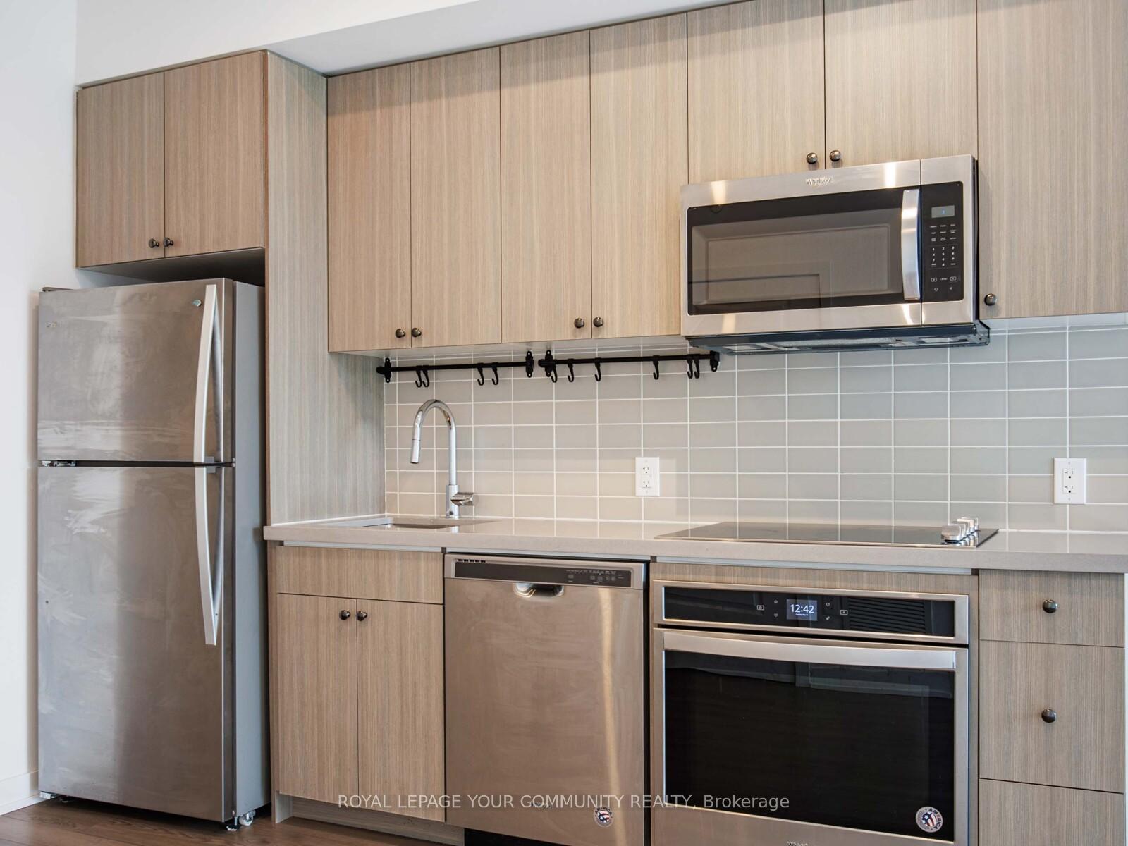 2 Bedrooms Condo at 2799 Kingston, Toronto For sale