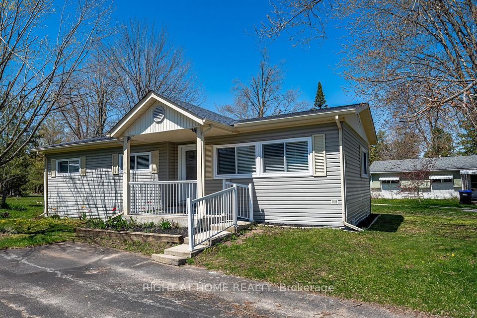 83 Hawthorne