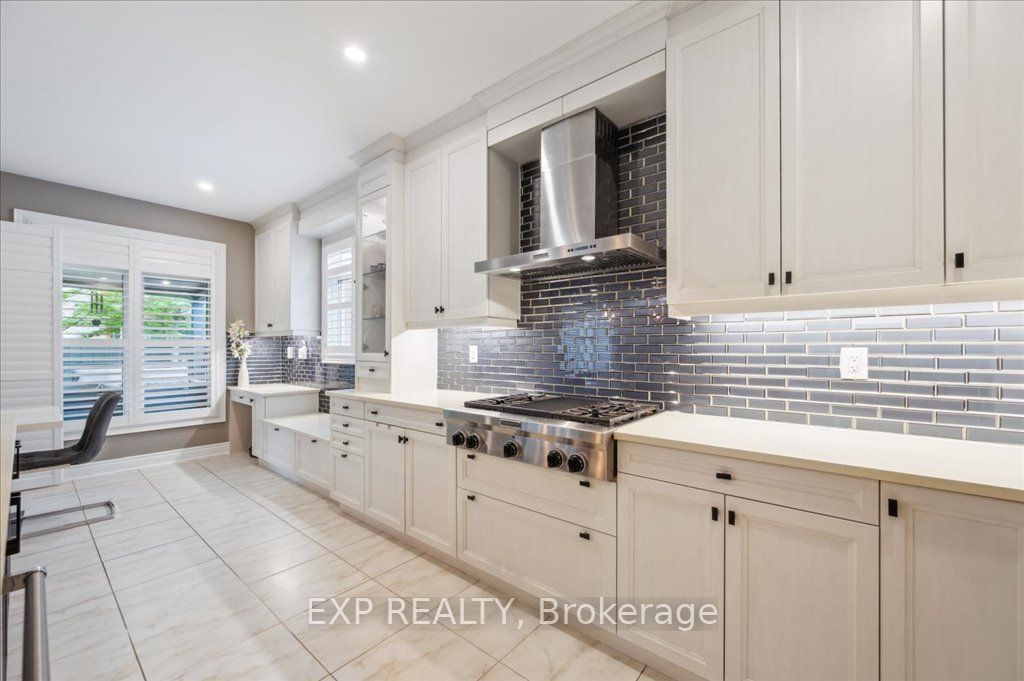 50 Agincourt Circle