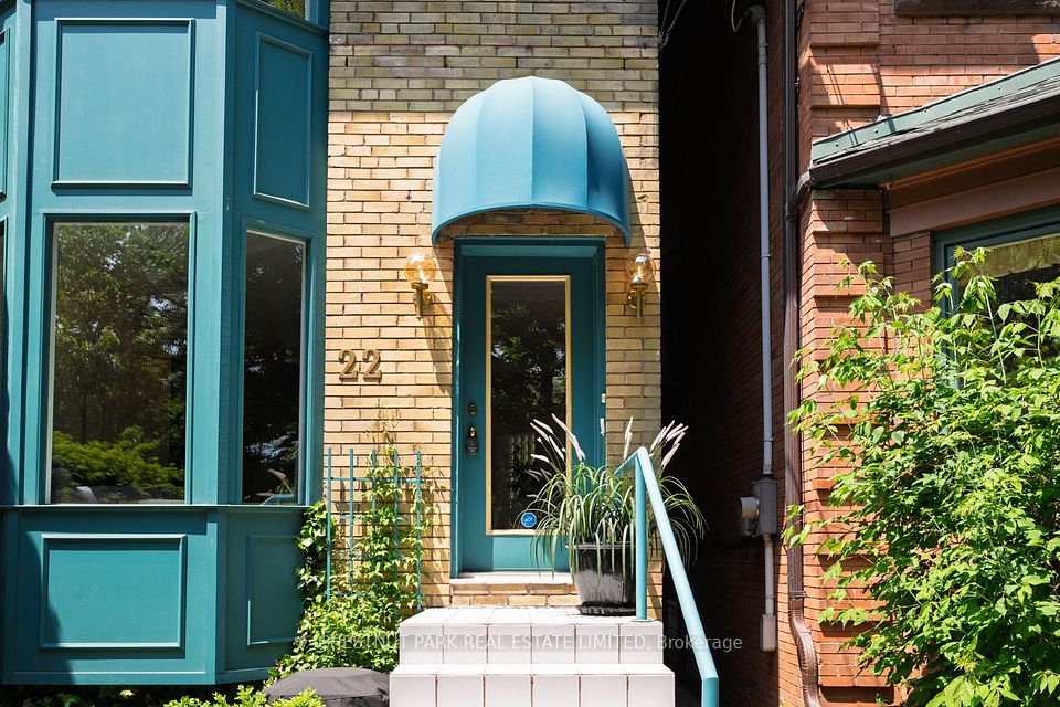 22 Glen Elm Avenue, Toronto, ON M4T 1T7