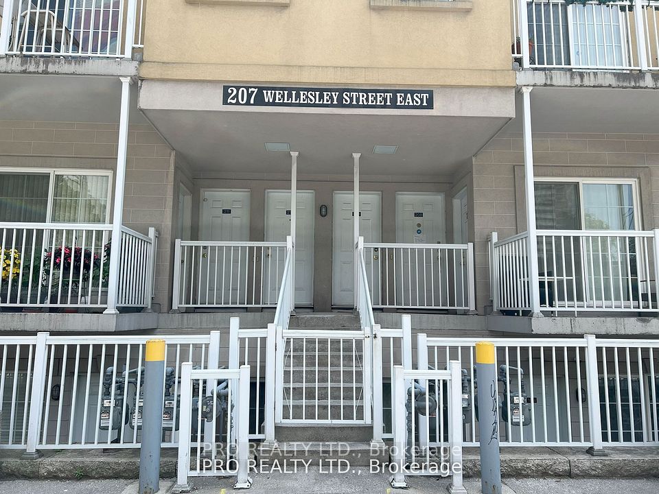207 Wellesley